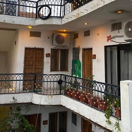 Hotel Buddha Stay Пушкар Экстерьер фото