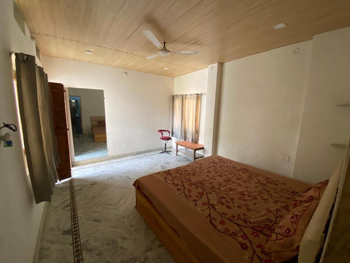 Hotel Buddha Stay Пушкар Экстерьер фото
